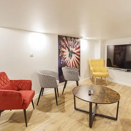 Дом отдыха Moovie - Maison 3 Chambres Quartier Gare Tgv